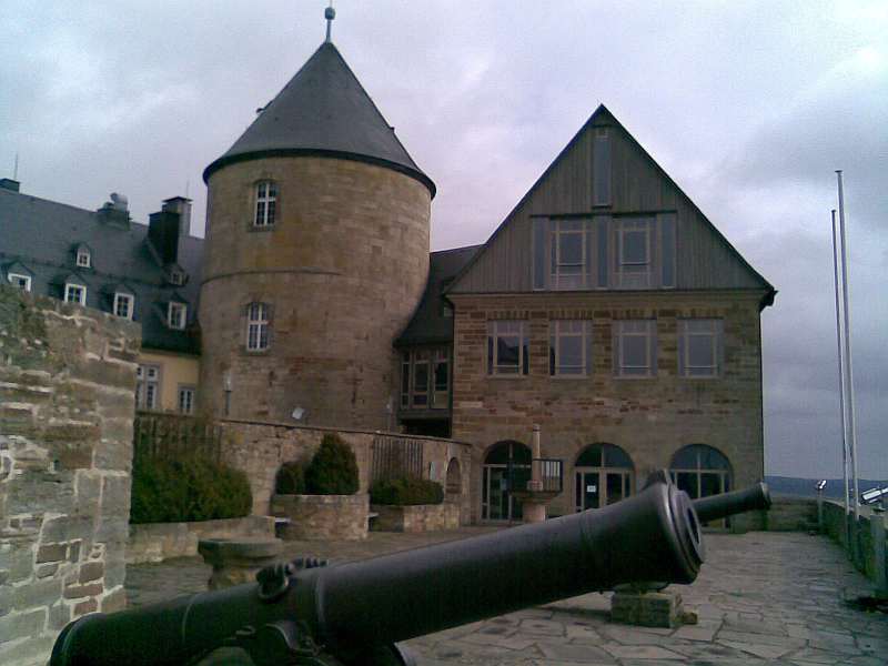Burg Waldeck über dem Edersee